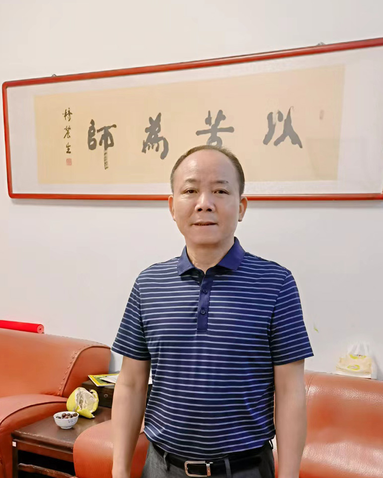 徐蕃寿-江西省硬笔书法家协会副主席